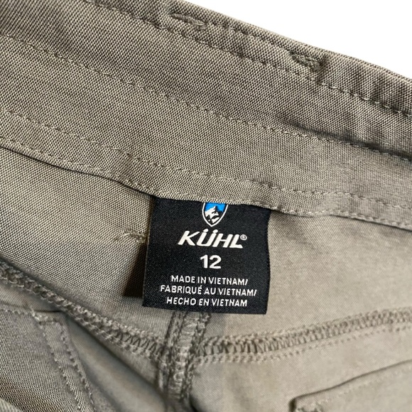 Kuhl Trekr Shorts Womens 12 Gray 8 Inch Hiking Outdoor Flat Front Hidden Cargo - Picture 8 of 11